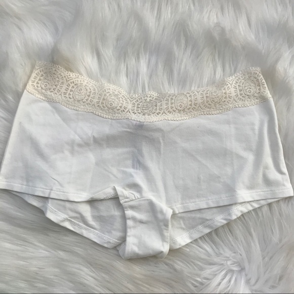 4 Piece Free People Truth Or Date Boyshorts Bundle - Picture 2 of 5
